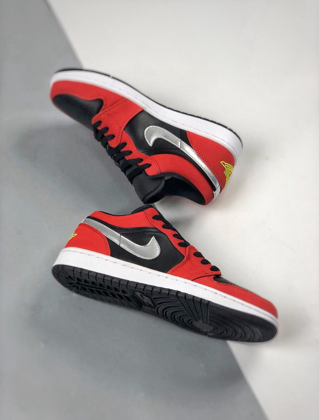 Air Jordan 1 Low supplier
