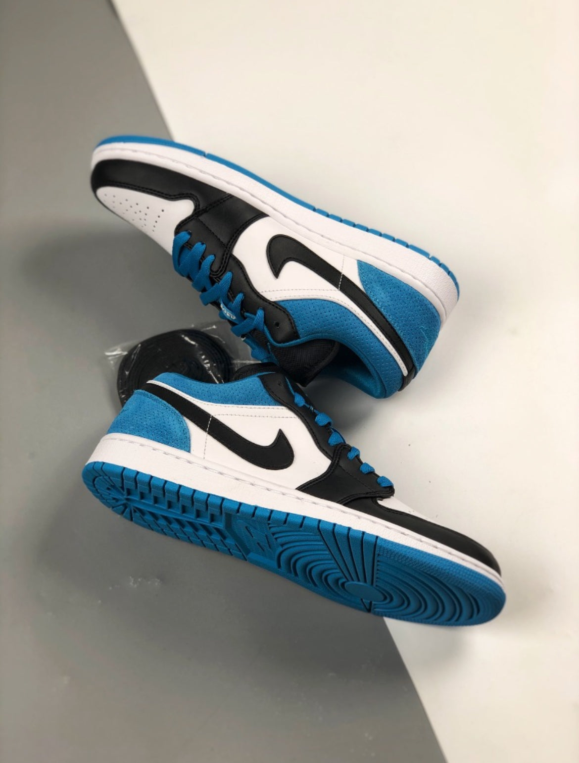 Air Jordan 1 Low supplier