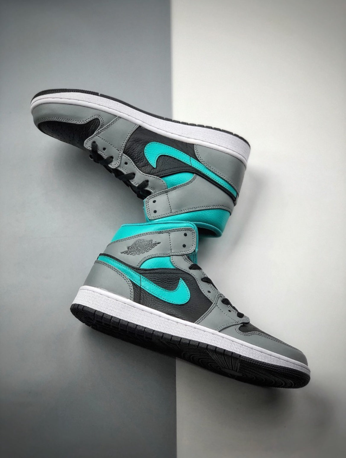Air Jordan 1 Mid Supplier